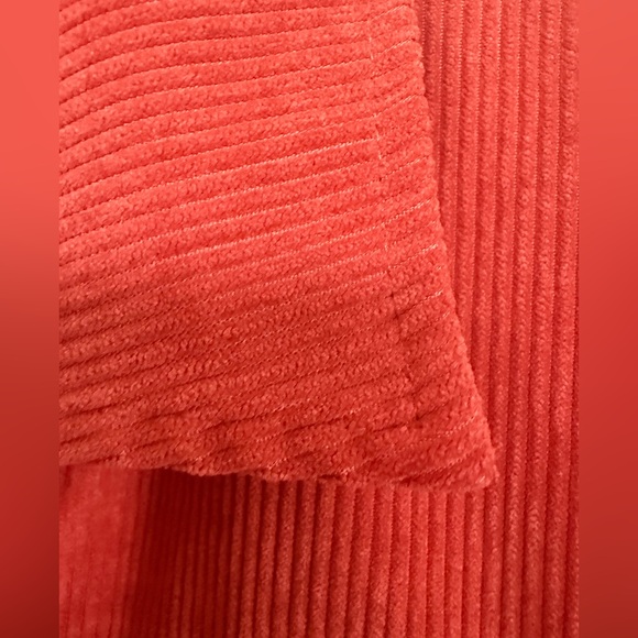 Button-Front Jacket in Rust 3X - Picture 12 of 12